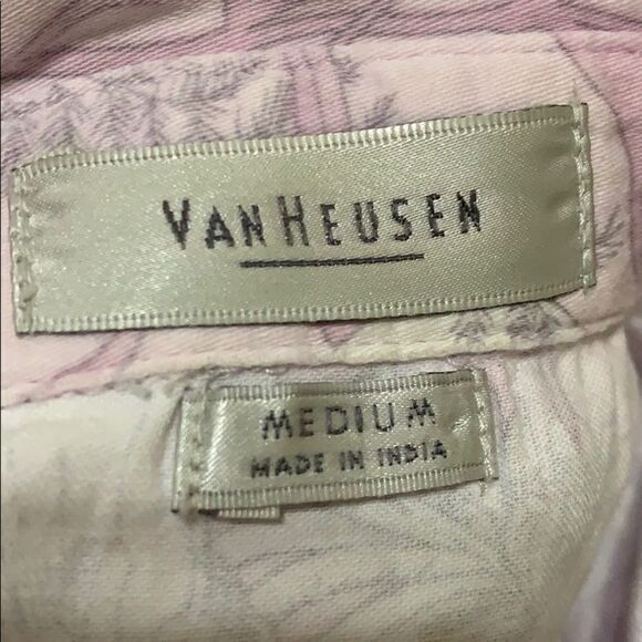 3For$20 Van Heusen Button Down Tropical Blouse Size M - Picture 4 of 5